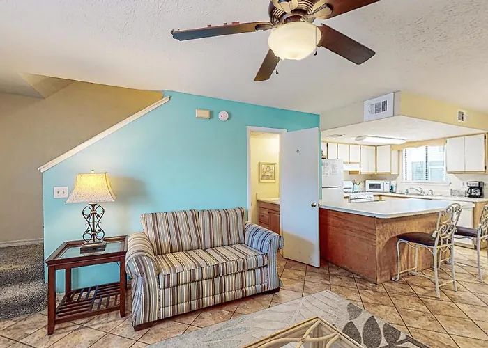 Gulf Highland 117 W. Leslie Lane